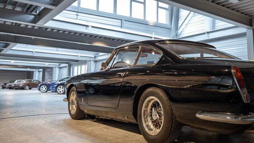 Ausstellung: Luzi Willi stellt im V8 seine Autosammlung vor. Unterschiedliche Modelle und Jahrgänge lassen sich dort finden. 