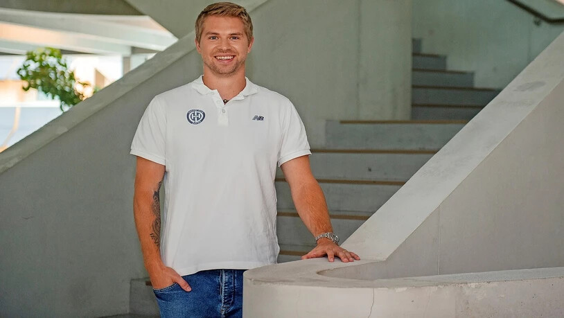 Schlüsselspieler auf und neben dem Eis: Sven Jung, hier bei einem Besuch im Medienhaus der Somedia in Chur, ist beim HC Davos längst zur Identifikationsfigur geworden. Schlüsselspieler auf und neben dem Eis: Sven Jung, hier bei einem Besuch im Medienhaus der Somedia in Chur, ist beim HC Davos längst zur Identifikationsfigur geworden.