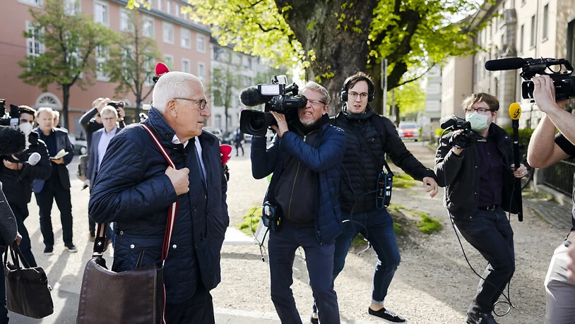 Die Staatsanwälte, welche die Anklage gegen Ex-Raiffeisenchef Pierin Vincenz führten, waren nicht befangen. Zu diesem Schluss kommt das Zürcher Obergericht. (Archivbild)