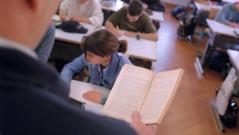 Bald wieder ein gewohntes Bild: Auf der Sekundarstufe muss ab nächsten Montag nur noch die Lehrperson eine Maske tragen. Bald wieder ein gewohntes Bild: Auf der Sekundarstufe muss ab nächsten Montag nur noch die Lehrperson eine Maske tragen.