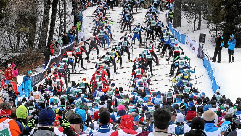 Die Masse bewegt sich: Impressionen vom Engadin Skimarathon 2019. Die Masse bewegt sich: Impressionen vom Engadin Skimarathon 2019.