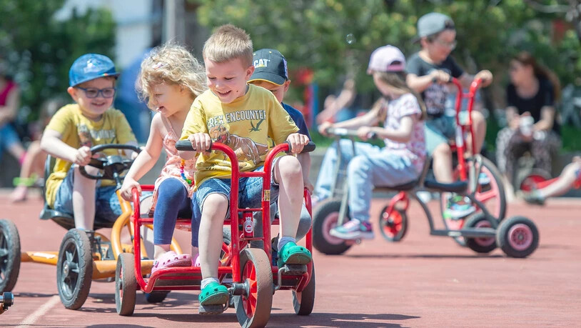 Die Jugendarbeit der Stadt Chur hat am 11. Mai ein grosses Spielfest zum Weltspieltag auf dem Areal Stadtbaumgarten veranstaltet.  