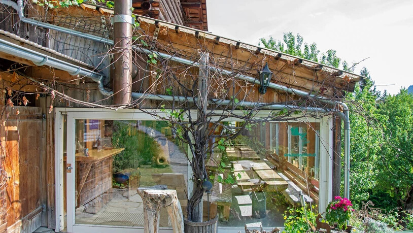 Selbstvermarktung: Neben dem Landwirtschaftsbetrieb führen Bernhard und Regula Jehli ein kleines Restaurant.