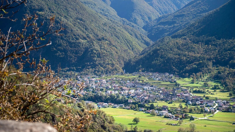 Normalbetrieb in Sicht: Roveredo wird sich bald ohne Regierungskommissar selbst verwalten. Normalbetrieb in Sicht: Roveredo wird sich bald ohne Regierungskommissar selbst verwalten.
