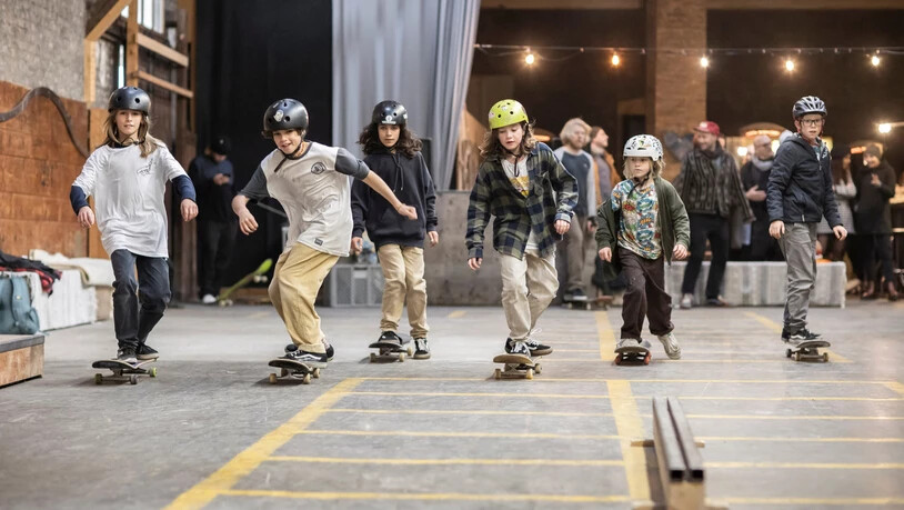 Geskatet wird natürlich auch: Der Güterschuppen in Glarus ist gleichzeitig Ausstellungsraum und Skatepark. Geskatet wird natürlich auch: Der Güterschuppen in Glarus ist gleichzeitig Ausstellungsraum und Skatepark.