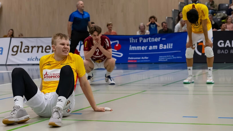 Ein Spiel macht die ganze Saison kaputt: Nach der sehr guten Ausgangslage verlieren die Näfelser das Rückspiel in den Play-off-Viertelfinals gegen Luzern. Ein Spiel macht die ganze Saison kaputt: Nach der sehr guten Ausgangslage verlieren die Näfelser das Rückspiel in den Play-off-Viertelfinals gegen Luzern.