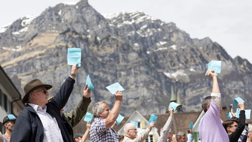 Voraussichtlich eine kurze Sache: An der Landsgemeinde werden die Stimmbürgerinnen und Stimmbürger in diesem Jahr eher nicht bis Mittag ausharren müssen. Voraussichtlich eine kurze Sache: An der Landsgemeinde werden die Stimmbürgerinnen und Stimmbürger in diesem Jahr eher nicht bis Mittag ausharren müssen.