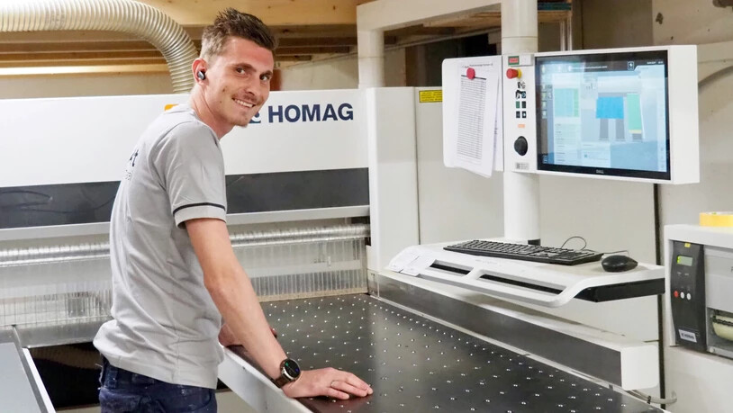 Die moderne Technik hat im Schreinerberuf längst Einzug gehalten.