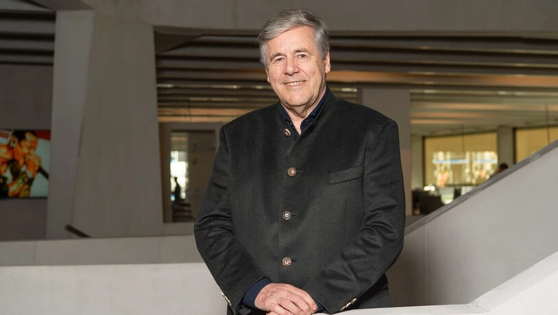 «Oft hatte ich das Glück, am richtigen Ort zu sein, und manchmal auch das Pech, nicht alle Fallstricke zu erkennen»: aus der Autobiografie des früheren Deutsche-Bank-Chefs Josef Ackermann. «Oft hatte ich das Glück, am richtigen Ort zu sein, und manchmal auch das Pech, nicht alle Fallstricke zu erkennen»: aus der Autobiografie des früheren Deutsche-Bank-Chefs Josef Ackermann.