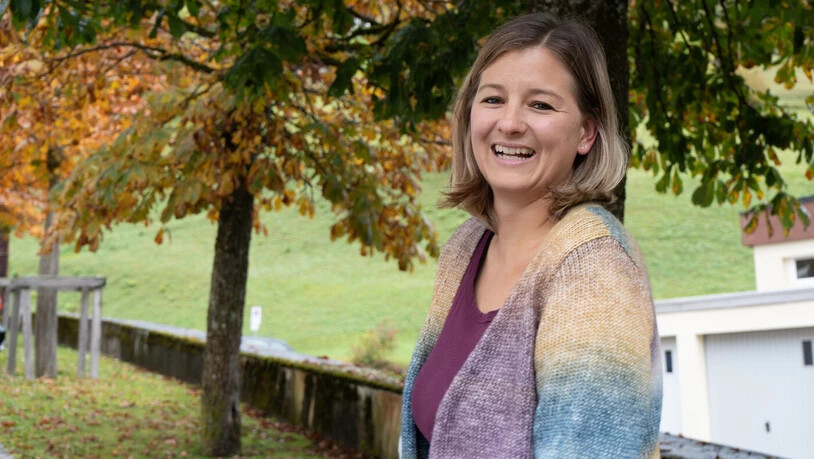 Ihre Berufung gefunden: Verena Zopfi aus Engi hat die Ausbildung zur Doula absolviert und will nun Frauen helfen, selbstbestimmt gebären zu können. Ihre Berufung gefunden: Verena Zopfi aus Engi hat die Ausbildung zur Doula absolviert und will nun Frauen helfen, selbstbestimmt gebären zu können.
