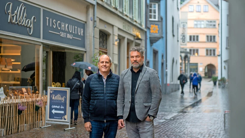 Verbesserung bringen: Florian Hug, Präsident (links), und Manuel Solcà, Geschäftsführer der IG Handel Chur, in der Altstadt von Chur. Verbesserung bringen: Florian Hug, Präsident (links), und Manuel Solcà, Geschäftsführer der IG Handel Chur, in der Altstadt von Chur.