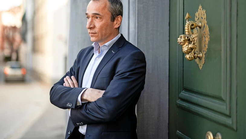 Ist gefordert: Finanzminister Martin Bühler gelangt im kommenden Jahr mit einer zweiten Steuersenkungsvorlage ans Parlament – ein gewichtiger Teil der Bündner Gemeinden sieht die vorgeschlagenen Steuerentlastungen aber kritisch. Ist gefordert: Finanzminister Martin Bühler gelangt im kommenden Jahr mit einer zweiten Steuersenkungsvorlage ans Parlament – ein gewichtiger Teil der Bündner Gemeinden sieht die vorgeschlagenen Steuerentlastungen aber kritisch.