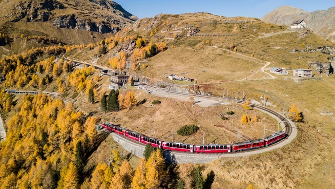 Freizeitreisende dürfen mit dem Bernina Express nicht mehr bis nach Tirano reisen.