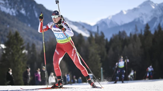 Es läuft nicht nach Wunsch: Lydia Hiernickel beendet den Sprint in Norwegen auf Rang 44. In der Loipe lief es der Biathletin aus Schwanden gut, aber ihr Gewehr hatte eine Störung. Es läuft nicht nach Wunsch: Lydia Hiernickel beendet den Sprint in Norwegen auf Rang 44. In der Loipe lief es der Biathletin aus Schwanden gut, aber ihr Gewehr hatte eine Störung.
