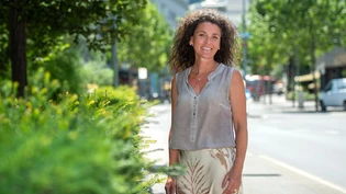 Geniesst die Bündner Bergwelt: Jeannette Florin-Burns schätzt vor allem die Möglichkeiten in der Natur.