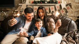 Feuerwerk: Für Kinder eignen sich aus Sicherheitsgründen nur Feuerwerkskörper der Kategorie 1. 