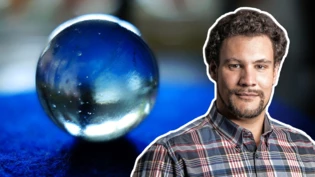 Wer kann, der kann: Redaktionsleiter Sebastian Dürst sagt voraus, wie das Jahr 2024 im Glarnerland verläuft. 