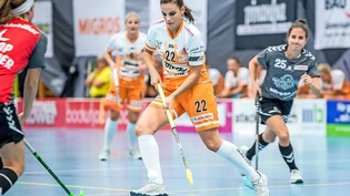 Captain im Vorwärtsgang: Piranha-Doppeltorschützin Seraina Ulber ist von den Laupener Abwehrspielerinnen nicht aufzuhalten. 