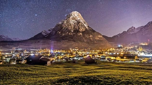Glarus soll «Smart City» werden: Die Gemeinde sucht derzeit einen Mann oder eine Frau, um das Projekt auf den Weg zu bringen. Glarus soll «Smart City» werden: Die Gemeinde sucht derzeit einen Mann oder eine Frau, um das Projekt auf den Weg zu bringen.