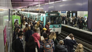 Geschäftig und doch entschleunigend: Eine Reise in der Métro ist ein Kontrast zum Olympiatrubel. Geschäftig und doch entschleunigend: Eine Reise in der Métro ist ein Kontrast zum Olympiatrubel.