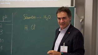 Übernimmt die Oberstufe: Ab dem 1. September wird Daniel Schmid (62) interimistischer Schulleiter in Schmerikon. 

