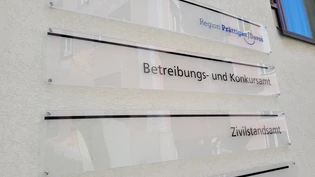Strafanzeige eingereicht: Das Betreibungs- und Konkursamt der Region Prättigau/Davos geht rechtlich gegen einen sogenannten Staatsverweigerer vor.
