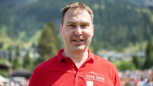 Das ESAF im Auge: OK-Präsident Rolf Figi hofft auf ein gelungenes NOS-Schwingfest in Mollis und auf volle Tribünen. Das ESAF im Auge: OK-Präsident Rolf Figi hofft auf ein gelungenes NOS-Schwingfest in Mollis und auf volle Tribünen.