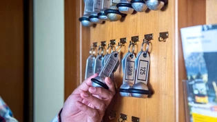 Erfreulich: In der Wintersaison 2022/23 durften die Bündner Hoteliers viele Zimmerschlüssel aushändigen.