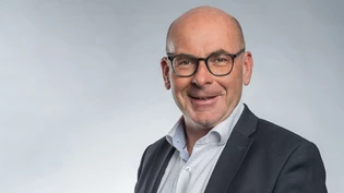 Einstimmig nominiert: Ruedi Becker kandidiert für den freien Sitz im Gemeinderat von Glarus Süd. Einstimmig nominiert: Ruedi Becker kandidiert für den freien Sitz im Gemeinderat von Glarus Süd.
