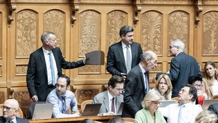 Ein Bild, das bald der Vergangenheit angehört: Nationalrat Martin Landolt (links) und Ständerat Thomas Hefti (rechts) treten bei den kommenden Wahlen nicht mehr an, Mathias Zopfi hingegen möchte im Ständerat bleiben.
