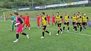 Angekommen: Die Spieler von Valposchiavo – hier vor ihrem ersten Saisonspiel zu Hause gegen Vaduz II – überzeugen nach dem Aufstieg auch in der zweiten Liga.