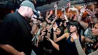 Kool Savas bei seinem Auftritt im Holästei.