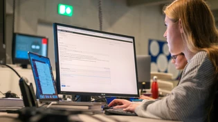 Bei der «Südostschweiz» hat Journalismus den Stellenwert, der ihm gebührt. Die Recherche steht im Vordergrund.
Bei der «Südostschweiz» hat Journalismus den Stellenwert, der ihm gebührt. Die Recherche steht im Vordergrund.