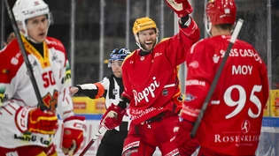 Drittes Tor: Nicklas Jensen (links) trägt damit auch im nächsten Spiel den Topskorer-Helm.