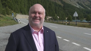 Fordert ein höheres Tempo beim Tunnelbau: SVP-Grossrat Stefan Metzger kämpft für eine Verbesserung der Sicherheit auf der Engadinerstrasse zwischen Sils und Maloja. Fordert ein höheres Tempo beim Tunnelbau: SVP-Grossrat Stefan Metzger kämpft für eine Verbesserung der Sicherheit auf der Engadinerstrasse zwischen Sils und Maloja.