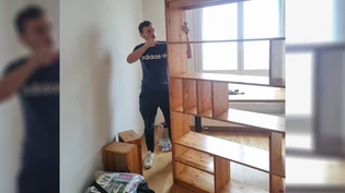 Neu in Köniz, statt in der Hängematte: Gabriele Punzi ist in eine Wohnung eingezogen. Momentan ist er mit Einrichtungsarbeiten beschäftigt.